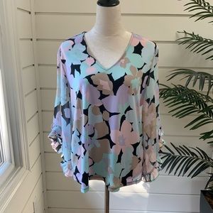 Calvin Klein V-Neck Shirt with Long Flared Sleeves Ruffle Trim. Size XL